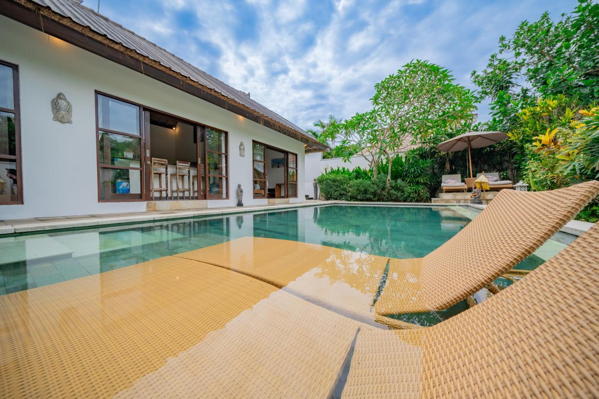 Bali Sunyi Villas Jimbaran Extérieur photo